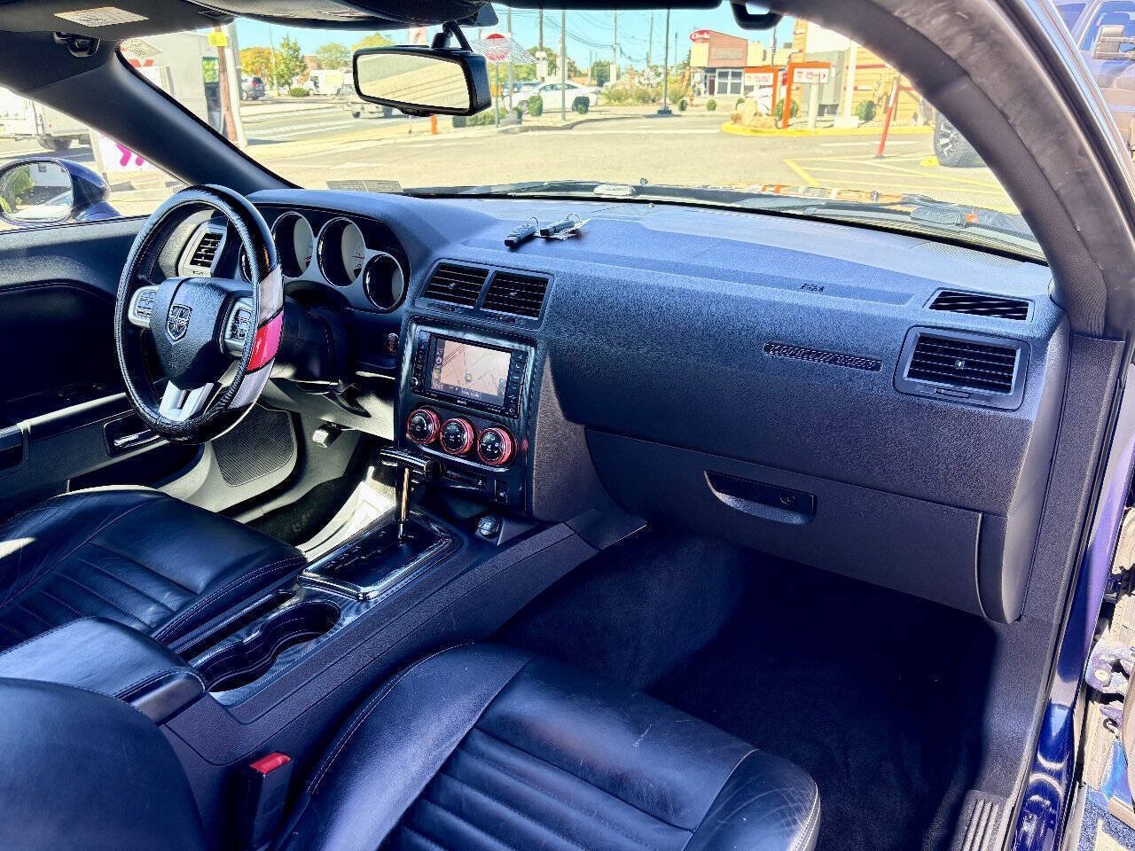 Used 2014 Dodge Challenger SXT Plus RWD image 22
