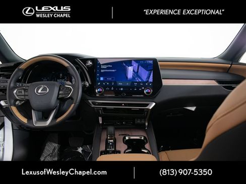 Used 2025 Lexus RX 350 Premium w/ Accessory Package (Z1) FWD image 27