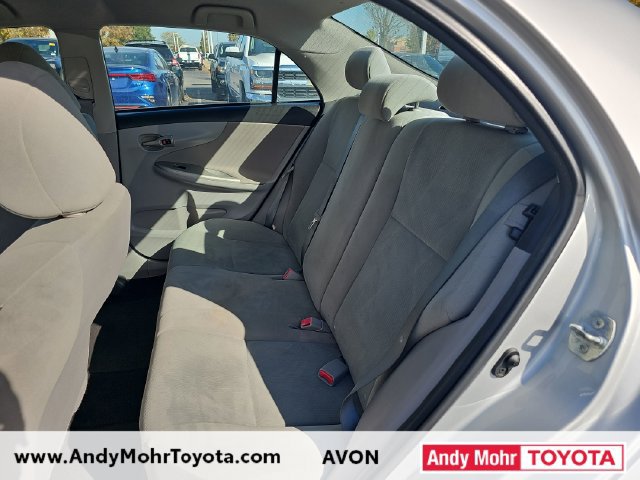 Used 2013 Toyota Corolla LE FWD image 16