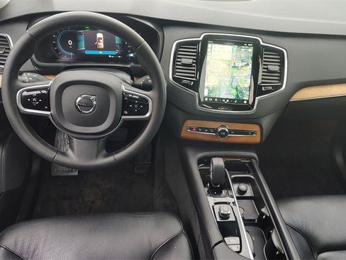 Certified 2023 Volvo XC90 B6 Plus w/ Protection Package Premier image 12