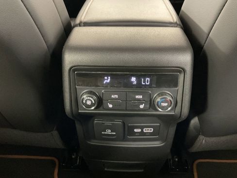 Used 2023 GMC Acadia AT4 w/ Technology Package image 13