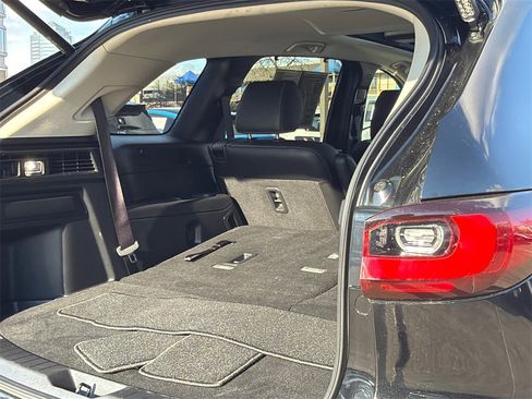 Used 2024 MAZDA CX-90 3.3 Turbo w/ Premium Package image 9