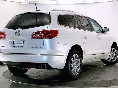 Used 2016 Buick Enclave Leather FWD image 12
