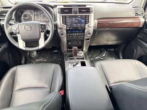 Used 2022 Toyota 4Runner Limited AWD/4WD image 16