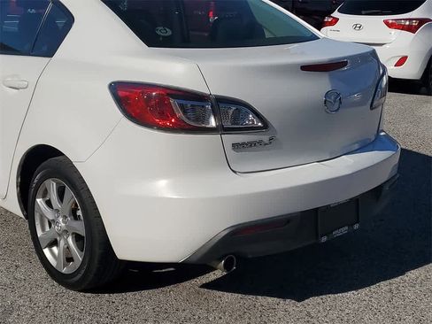 Used 2010 MAZDA MAZDA3 i Sport image 8