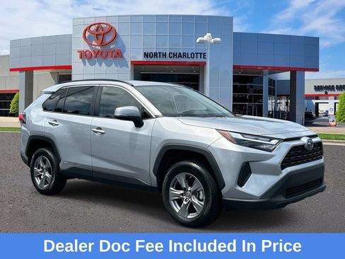 Used 2024 Toyota RAV4 LE AWD/4WD image 1