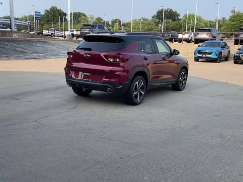 Used 2023 Chevrolet TrailBlazer RS w/ Convenience Package FWD image 8