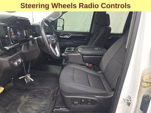 Used 2024 GMC Sierra 2500 SLE w/ SLE Value Package AWD/4WD image 8