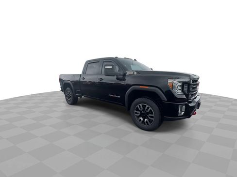 Certified 2020 GMC Sierra 2500 AT4 w/ AT4 Premium Package AWD/4WD image 2