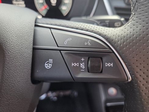 Used 2025 Audi SQ5 Premium Plus w/ Premium Plus Package image 29