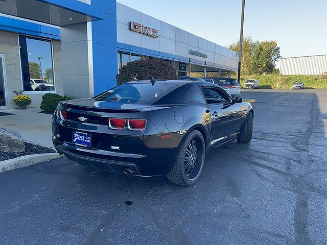 Used 2012 Chevrolet Camaro LT RWD image 7
