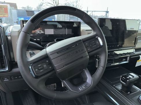 New 2026 GMC Hummer EV SUV w/ LPO, Illumination Package image 13