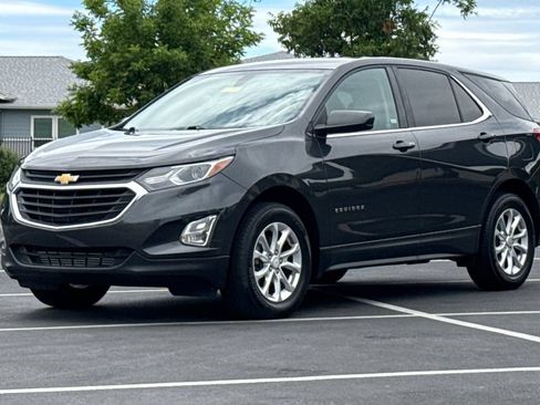 Used 2019 Chevrolet Equinox LT AWD/4WD image 16