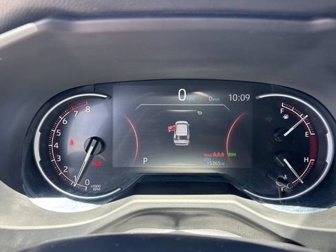 Used 2025 Toyota RAV4 XLE Premium FWD image 29