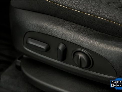 Used 2023 Chevrolet Equinox LT image 15