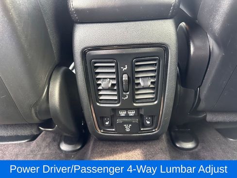 Used 2019 Dodge Durango GT image 23