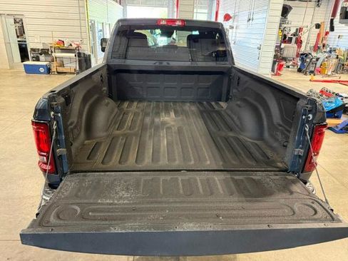 Certified 2025 RAM 2500 Big Horn AWD/4WD image 25