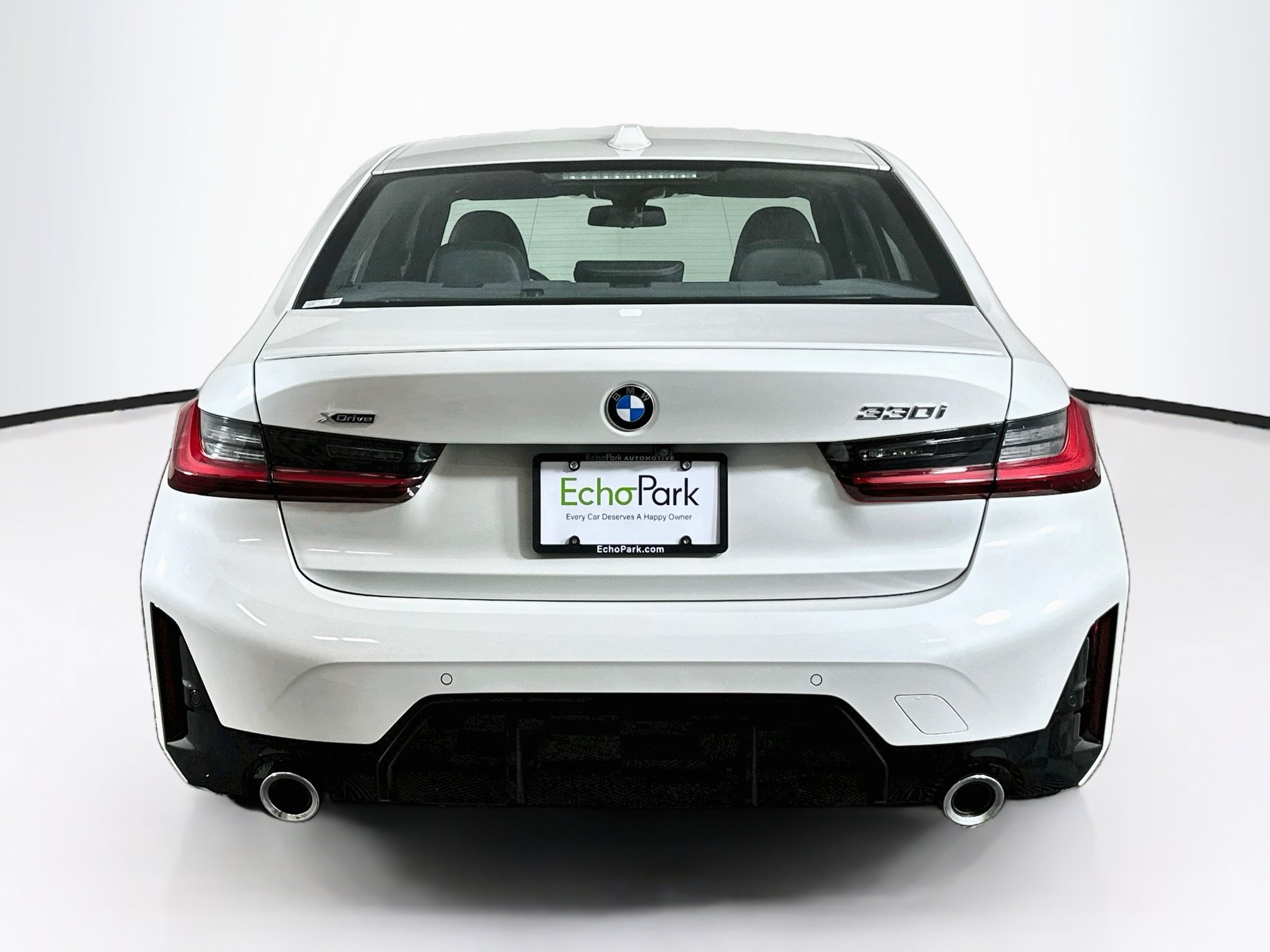 Used 2025 BMW 330i xDrive Sedan w/ M Sport Package AWD/4WD image 7