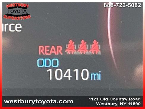 Used 2025 Toyota RAV4 XLE AWD/4WD image 29