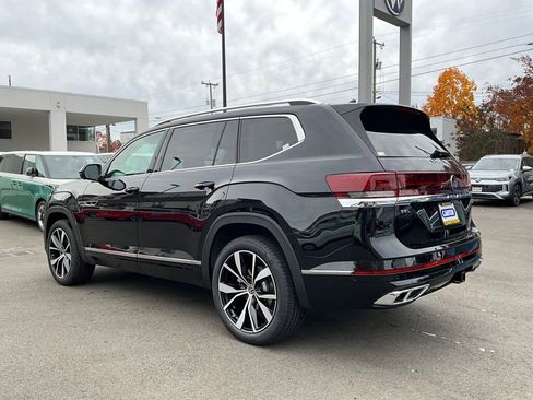 New 2026 Volkswagen Atlas SEL Premium R-Line image 7