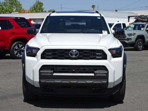 New 2026 Toyota 4Runner TRD Off-Road Premium AWD/4WD image 3