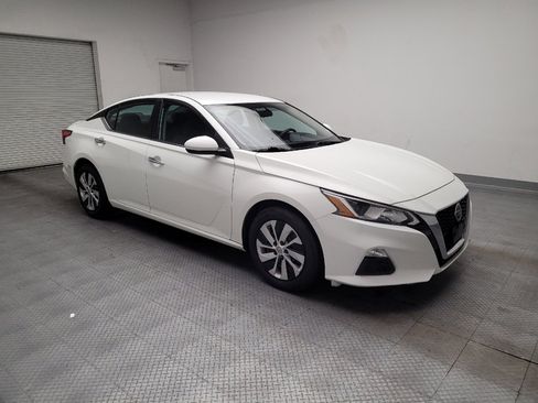 Used 2019 Nissan Altima 2.5 S image 11