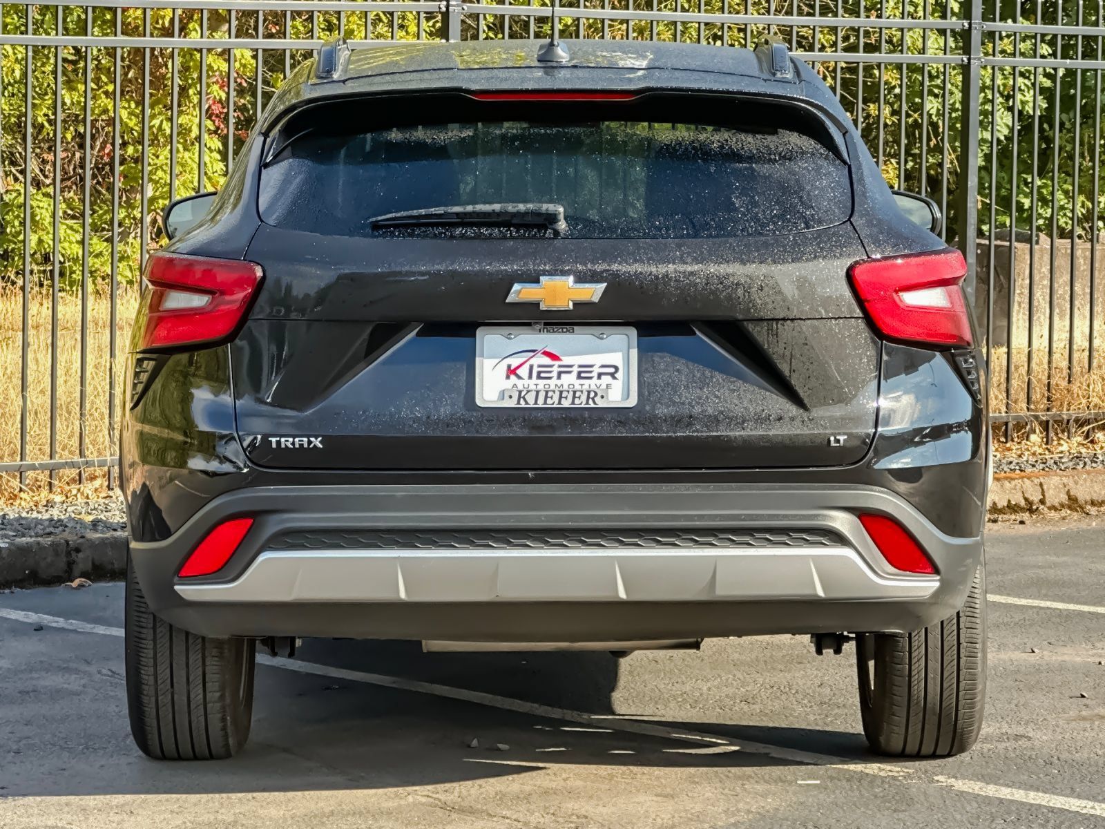 Used 2025 Chevrolet Trax LT w/ LT Convenience Package FWD image 4