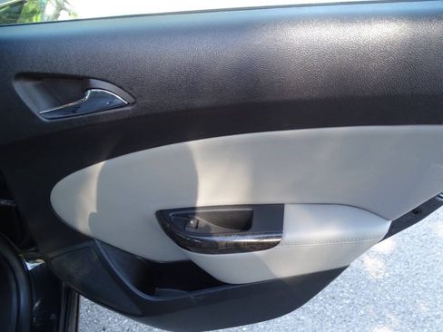 Used 2015 Buick Verano Convenience Sedan 4D FWD image 34
