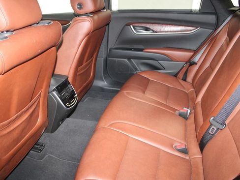 Used 2019 Cadillac XTS Premium Luxury FWD image 18