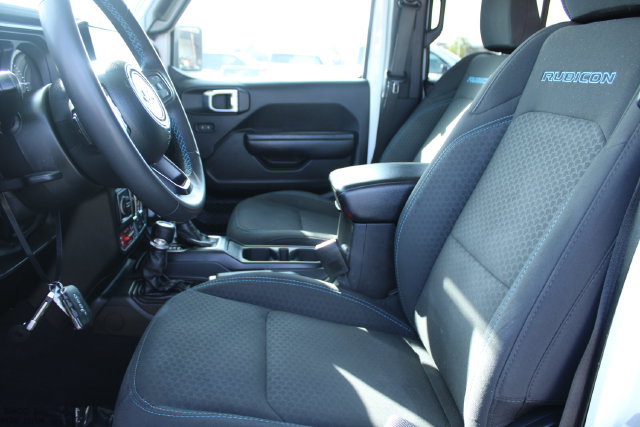 Used 2024 Jeep Wrangler Unlimited Rubicon 4xe AWD/4WD image 35