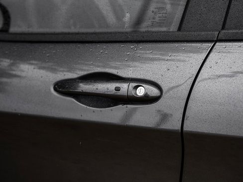 Used 2022 Jeep Cherokee Trailhawk image 53