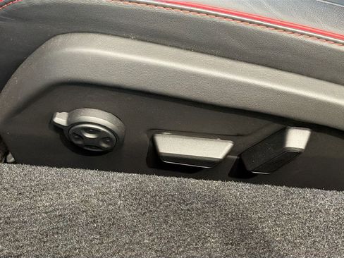 Used 2024 Lamborghini Revuelto image 24