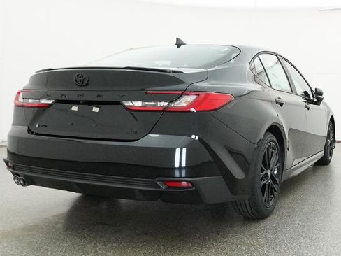 New 2026 Toyota Camry SE image 13