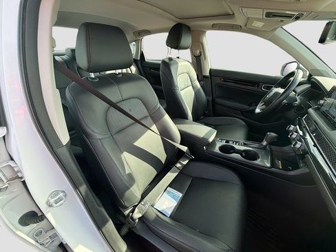 Used 2024 Honda Civic Touring image 27