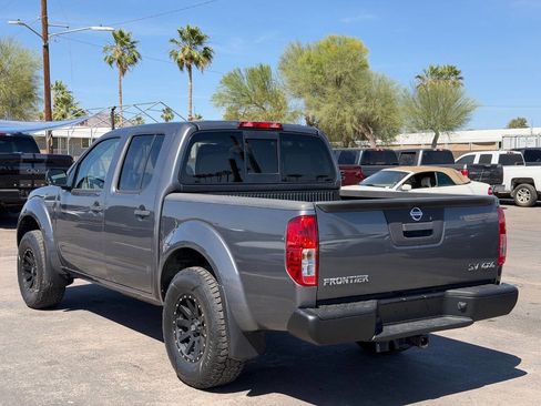 Used 2019 Nissan Frontier SV AWD/4WD image 6