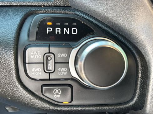 Used 2025 RAM 1500 Big Horn AWD/4WD image 14