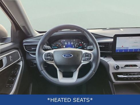 Used 2023 Ford Explorer XLT w/ Equipment Group 202A image 9