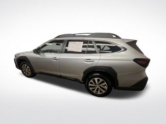 Used 2025 Subaru Outback Premium AWD/4WD video 2