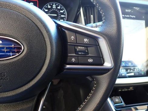 Certified 2025 Subaru Outback Premium AWD/4WD image 17