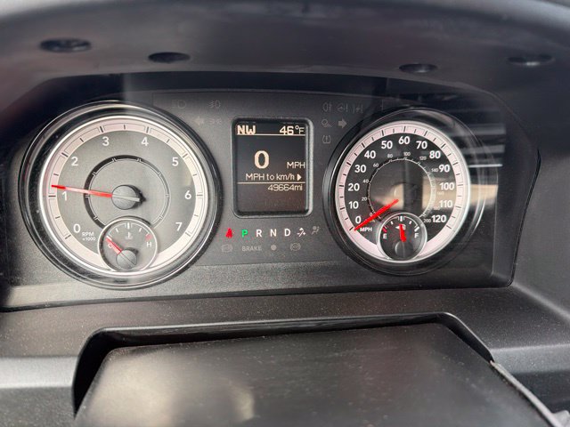 Used 2018 RAM 3500 Tradesman w/ Chrome Appearance Group AWD/4WD image 10
