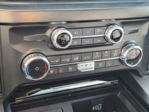 New 2026 Ford F250 Lariat w/ FX4 Off-Road Package image 18