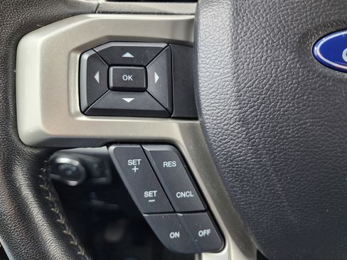 Used 2021 Ford F250 Lariat w/ Lariat Value Package image 18