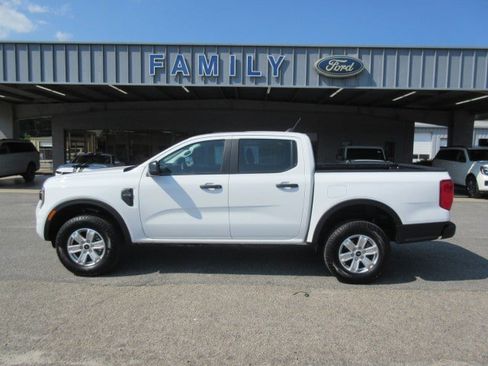 Used 2025 Ford Ranger XL RWD image 2