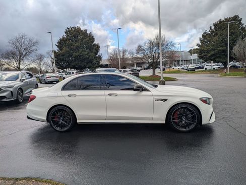 Used 2019 Mercedes-Benz E 63 AMG S image 4