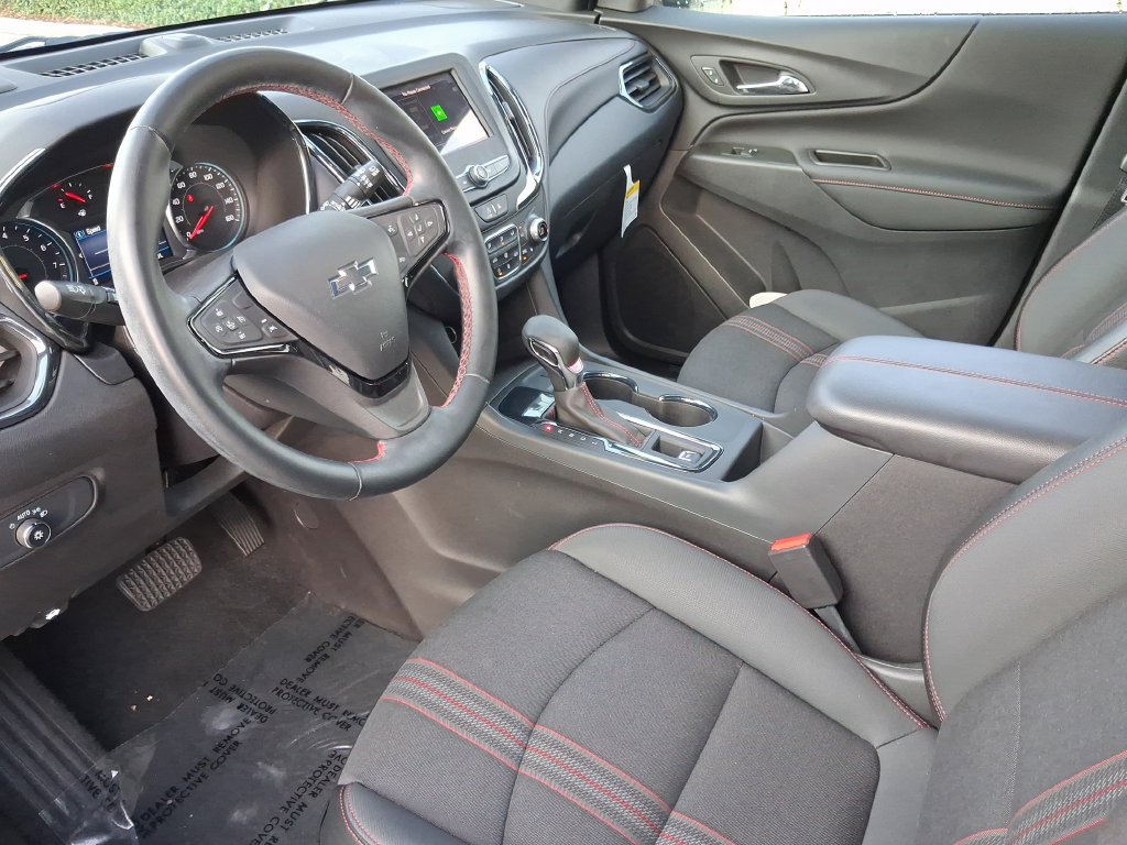 Used 2024 Chevrolet Equinox RS FWD image 17