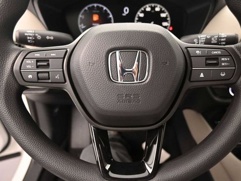 New 2026 Honda HR-V LX image 6
