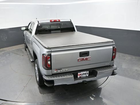 Used 2018 GMC Sierra 1500 SLT AWD/4WD image 32