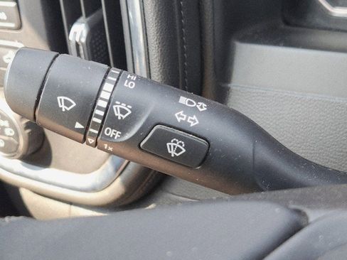 Used 2022 Chevrolet Silverado 1500 LT Trail Boss w/ Safety Package image 37