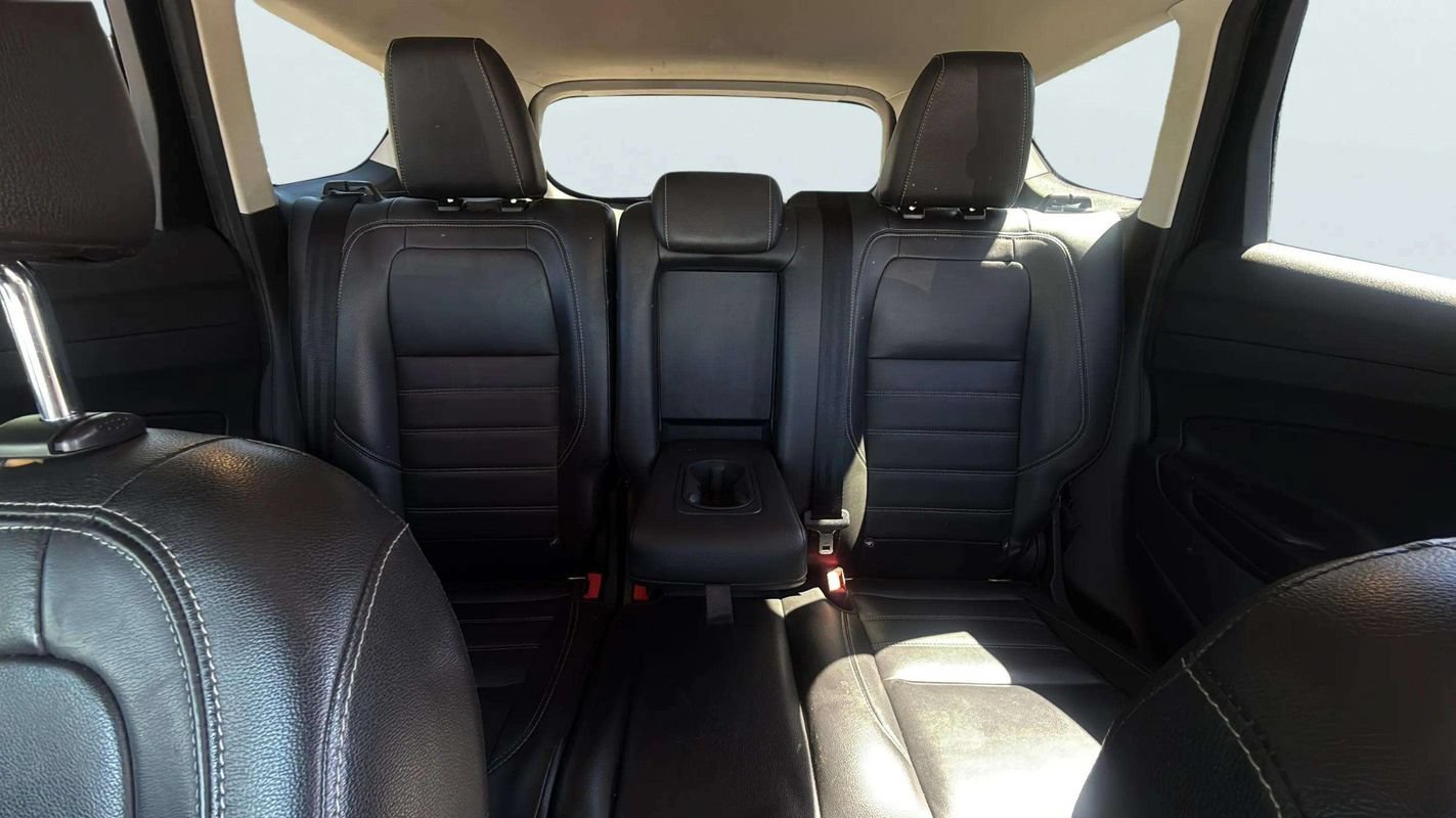 Used 2017 Ford Escape Titanium w/ Equipment Group 301A AWD/4WD image 14
