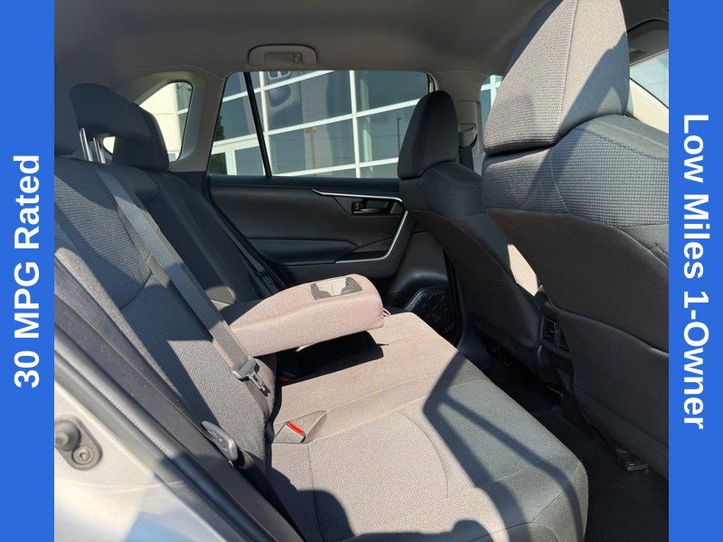 Used 2023 Toyota RAV4 LE FWD image 12